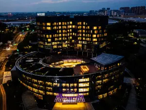 Nanjing North Railway Station Wenjing Hotel