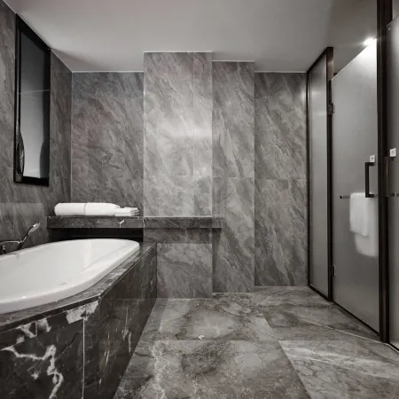 NEW FEELING HOTEL