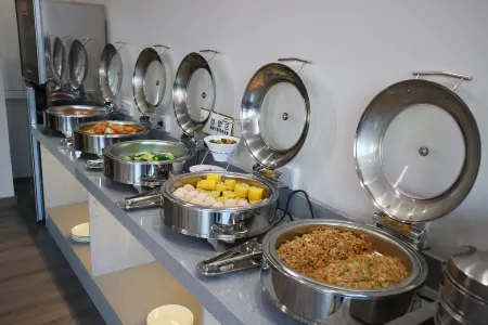 Taojiang Jinlong International Hotel