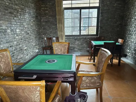 Weiyuan Ancient Foshan Villa Отели в г. Вэйюань