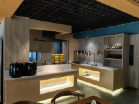 Bafang Park Lane Hotel (Zhanjiang Suixi Quanfeng Plaza Branch)