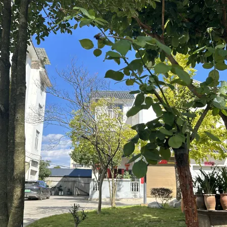Jiatingyi Hotel