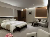 Sailimu Lake Xinmin Muyun Mountain Residence Hotel Hotels near Sayram Lake
