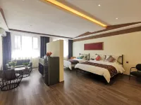 柒溪·騎兵營地（那拉提花果山旅遊區店） Hotels in Xinyuan