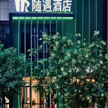 THREE HOTEL