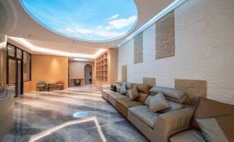 fengjingyihu ho tspring hotel