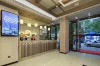 Yunlai E-sports Hotel