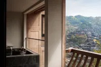 匠心一宅·嶼歸私湯民宿（西江千戶苗寨觀景台店）