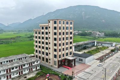 Caofeng Bay Hotel Hotel dekat Fudu Hot Spring Holiday Resort