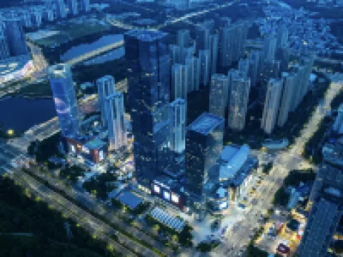 Liyi Hotel (Kunming Chunrong Street Subway Station Colorful Yunnan First City Branch) 昆明のホテル