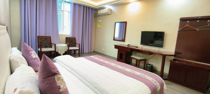 Yadu Grand Hotel (Zhenxing Avenue) Hotels in Xingren