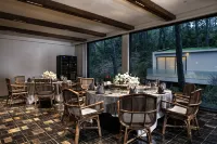 Yangshuo Shanli Shanwai • Secret Valley Resort Hotel (Near the Ten Mile Gallery and Yulong River) - Barer