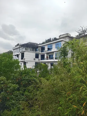 Huangguoshu Muyue Mushan Homestay (Huangguoshu Scenic Area)