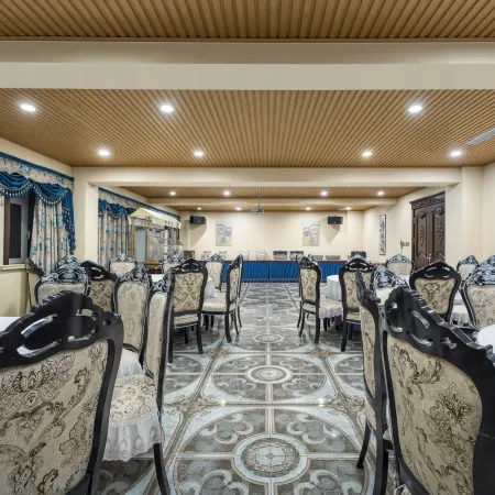 Fairyland Hotel (Muping Jinbu Street)