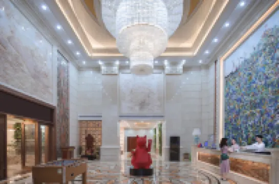 Campanile Hotel (Shenzhen Longcheng Plaza  Metro Station)