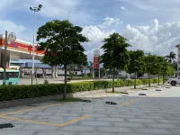 Bohai Hotel （Taishan Chonglou)