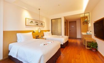 Grand New Century Nanshan Heyuan Hot Spring Resort