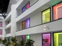 Yotelair Istanbul Airport (Airside) İstanbul Havalimanı yakınındaki oteller