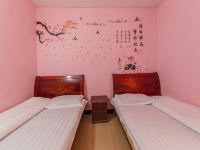 广州私慕时光主题公寓 - 标准双床房