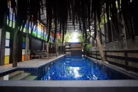 Pak Ping Ing Tang Boutique Hotel - Pools