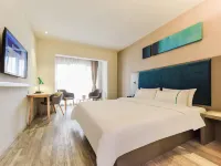 Homeinn Selected Hotel (Guiyang Huaxi Park Guizhou University) Hotel di Guiyang