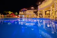 The Pool Resort Okinawa