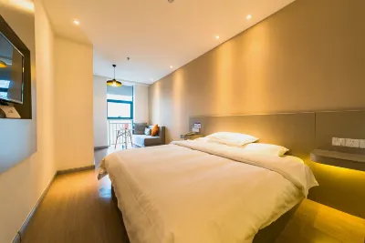 Hua Ya Hotel (Guangrao Quanfu Yuan) Hotels near Yuehe Park