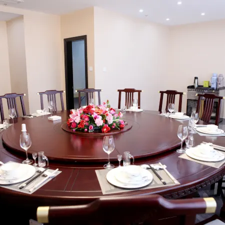 New Low Carbon Hotel
