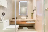 Homeinn Plus Hotel (Changchun Exhibition Center Century Square) Hotels in Changchun