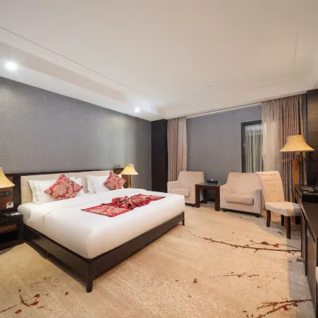 Xiongxuan Hotel (Dali Lushan Ancient City High-speed Railway Station)