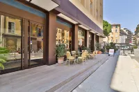 Hotel du Pin Nice Port Отели рядом с достопримечательностью «Парк Кастель Де До Руа»
