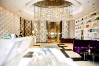 Kairui Meisu Hotel (Xiaogan East Station Yintai City Branch)