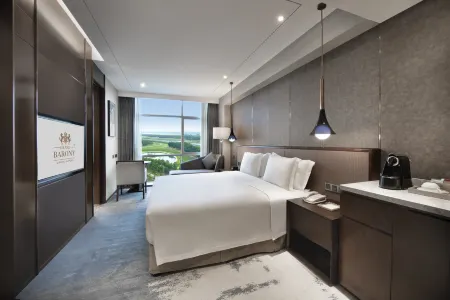 Grand Barony Qingdao Airport Hotel