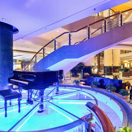 Zhengzhou Cheered Hotel