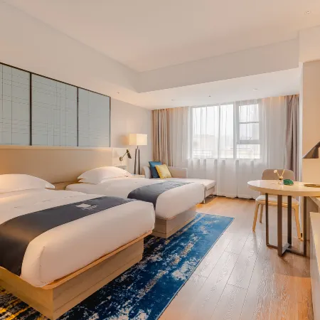 Echarm Hotel (Mianyang High-Speed Railway Station CapitaMall Plaza)