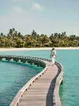 Patina Maldives, Fari Islands Hotels in Helengili