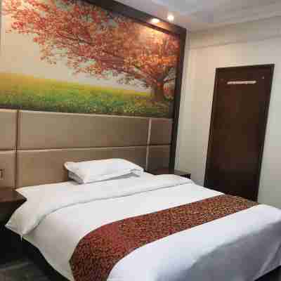 Huitong Yingfeng Hotel Rooms