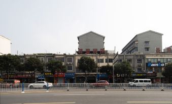 Yiao Hotel