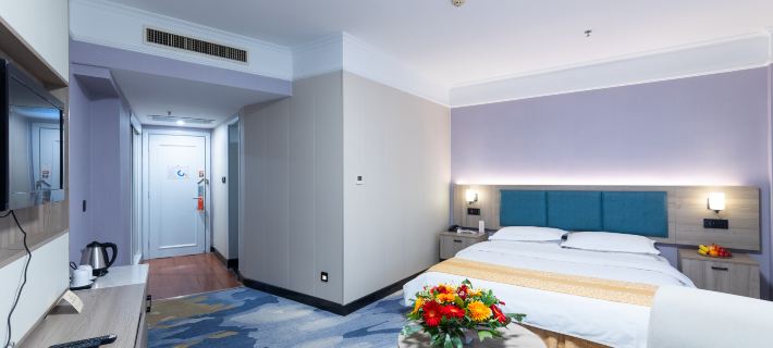Railway Grand Hotel Hotels in Xiangyang