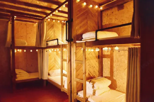 Xiaocheng Gushi Hostel