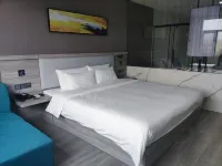 7Days Inn Hotel (Xingtai Lincheng Xinqu) - parking