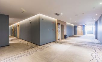 Elong ME Hotel (Xi'an Railway Station Anyuanmen Subway Station)
