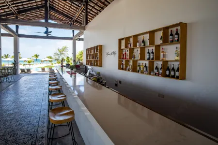 You&Me Resort Отели рядом с достопримечательностью «Као Тауч Бич»