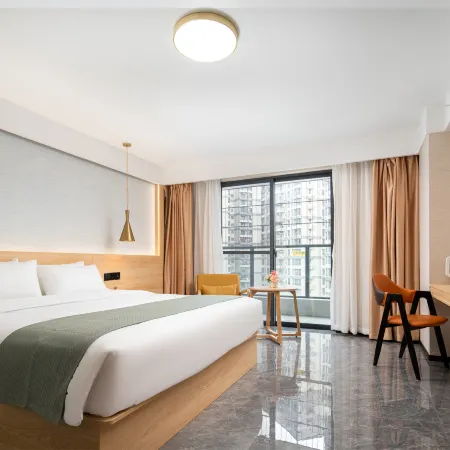 Line 5 Homestay (Nanning Jiangnan Shengtian Di Store)