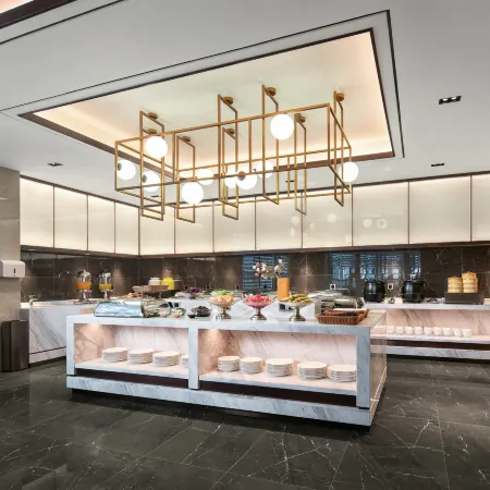 Hechi Yueyue Hotel (Vocational Education Center Branch)