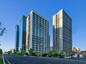 Feiyulinda Hotel (Guiyang Guanshanhu Convention and Exhibition Center Financial City Branch)