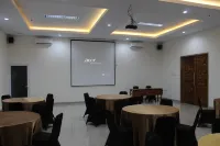 All Nite & Day Hotel Yogyakarta - Gejayan - breakfast