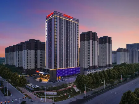 Hampton by Hilton Hebi Railway Station