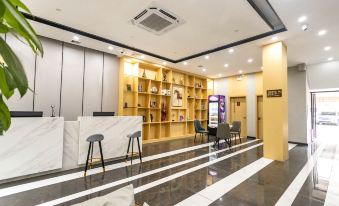 Huanpeng Collection Hotel (Yulin Bus Station Main Store)