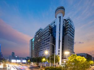 Hanting Hotel (Wuhan Hongshan Plaza subway station)